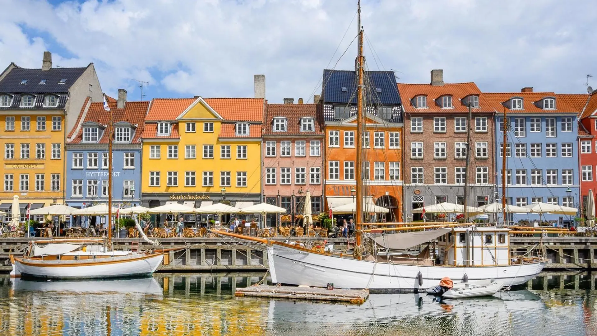 Sanders Leaves - Charming Three-Bedroom Apartment In Downtown Copenhague