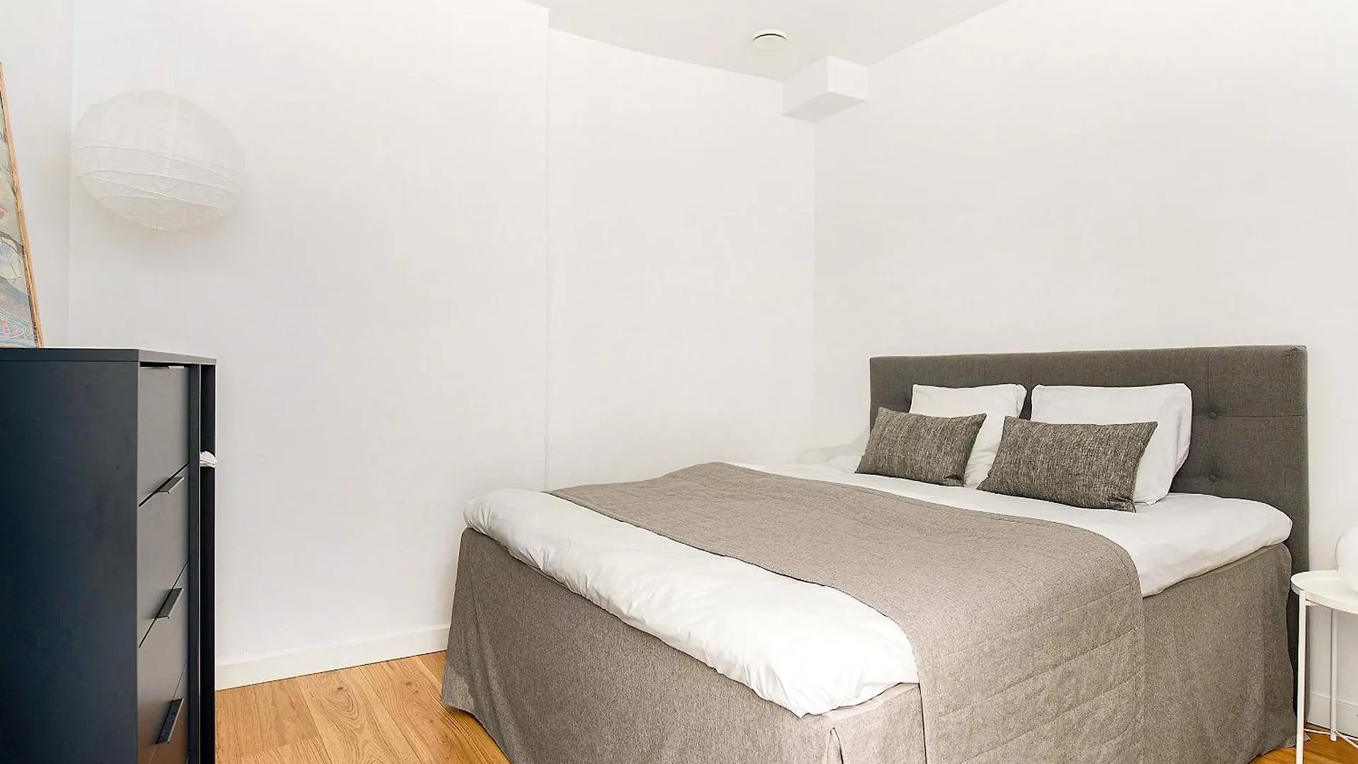 Sanders Leaves - Charming Three-Bedroom Apartment In Downtown Copenhague Dinamarca